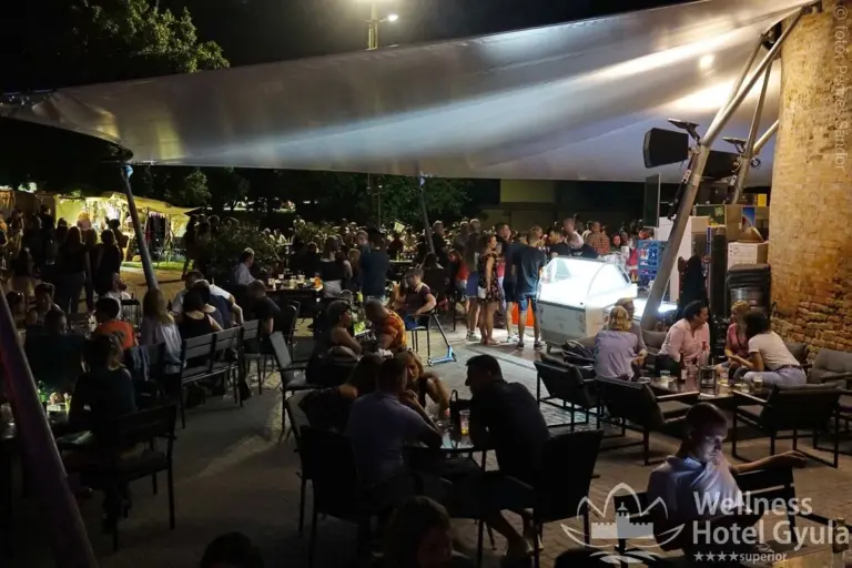 Esti rendezvény sátras vendéglátással